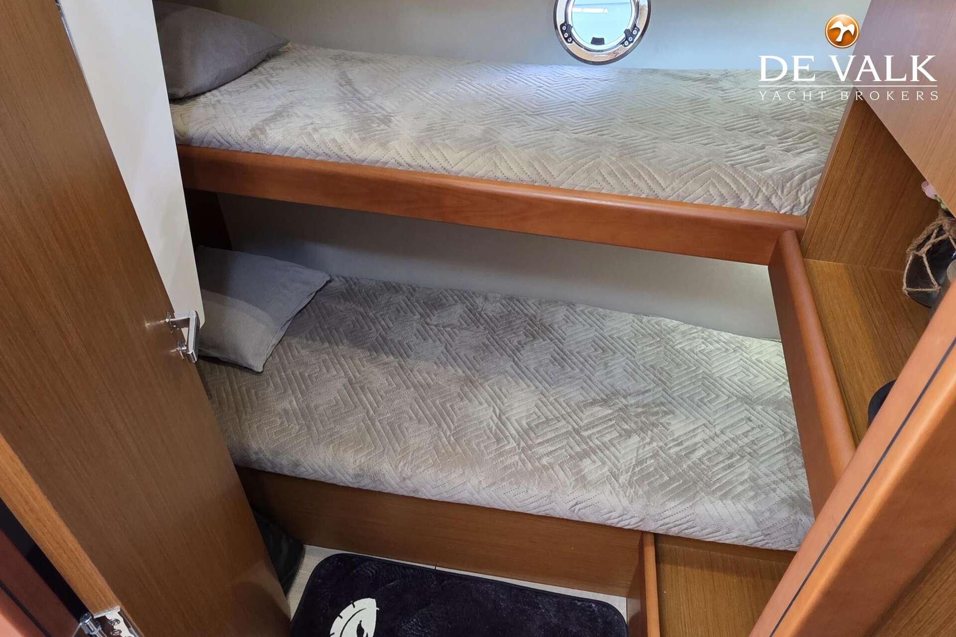 Beneteau Swift Trawler 35 — foto 34 van 43