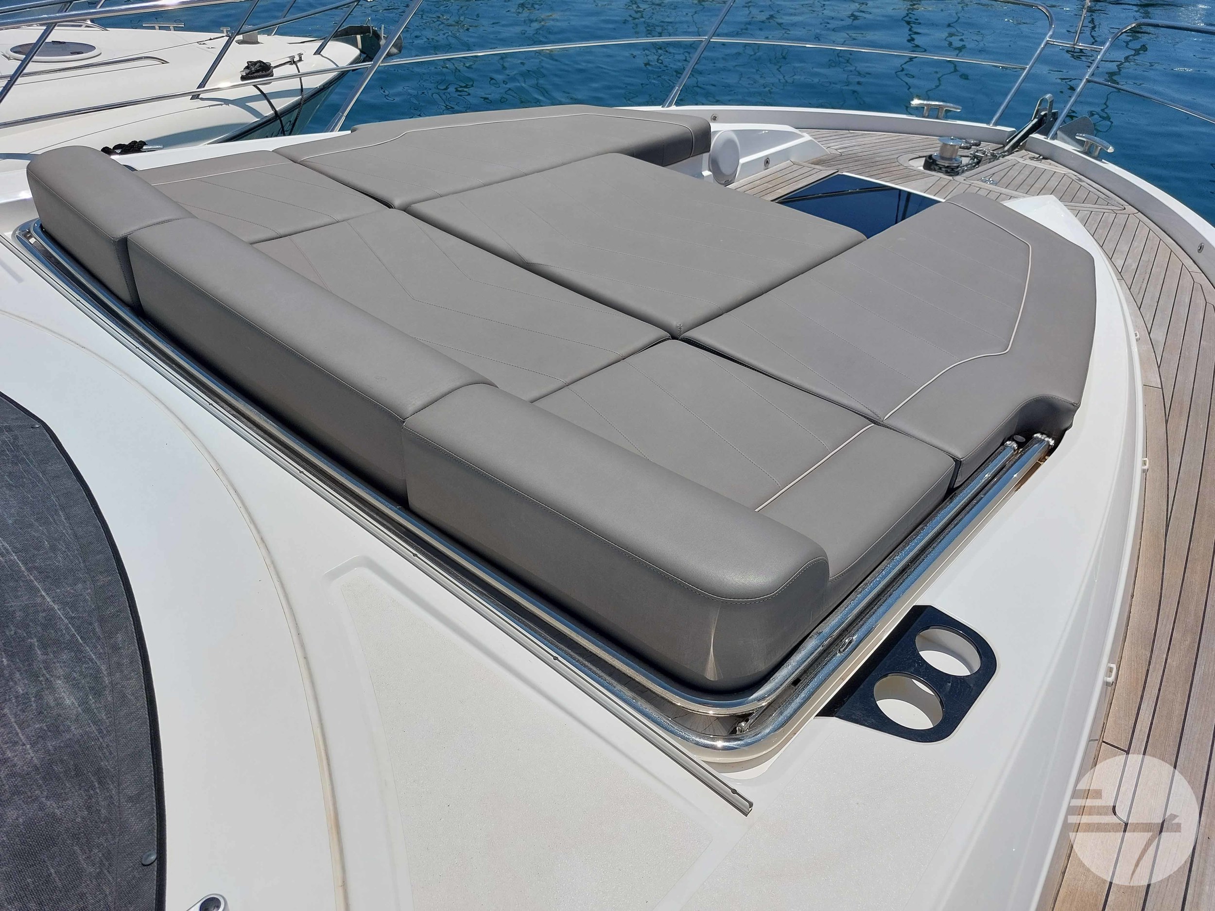 Sunseeker Predator 55 EVO — foto 8 van 70