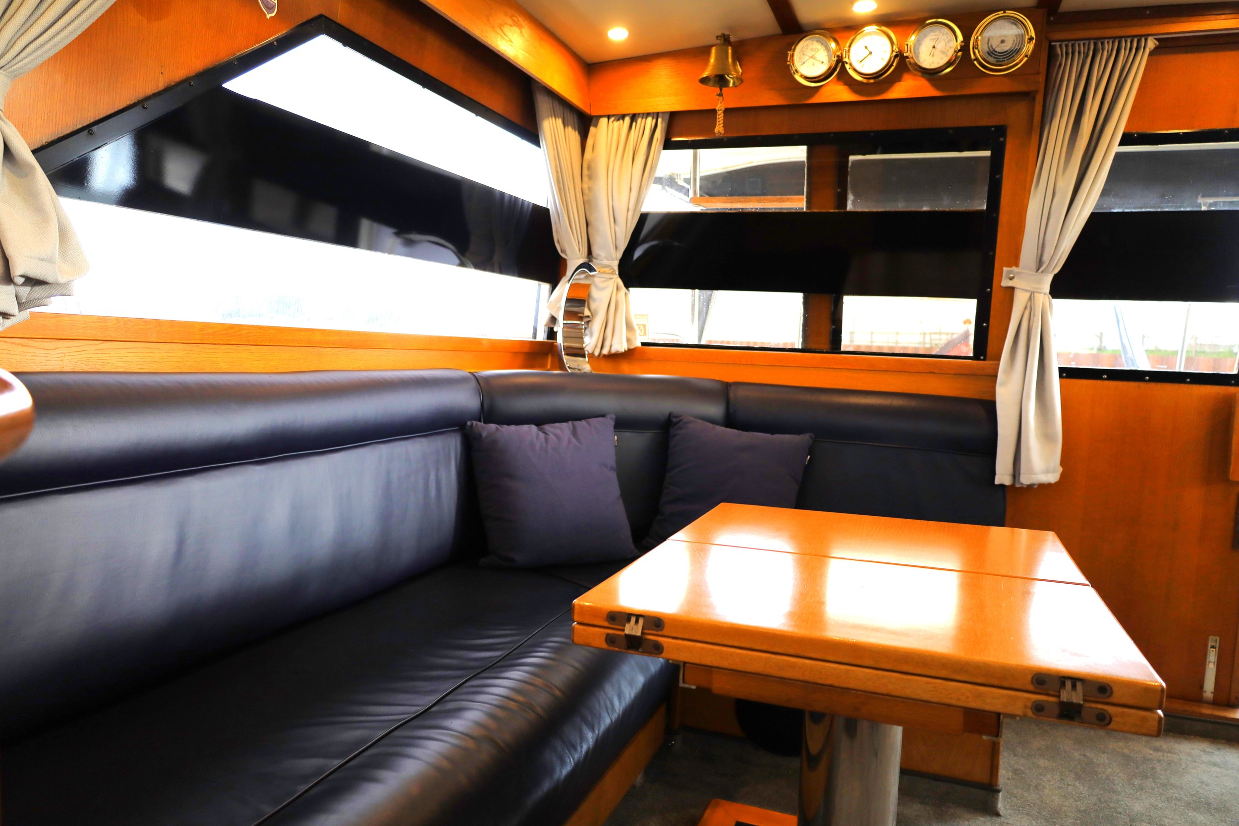 Powles Super 38 Express — foto 19 van 34