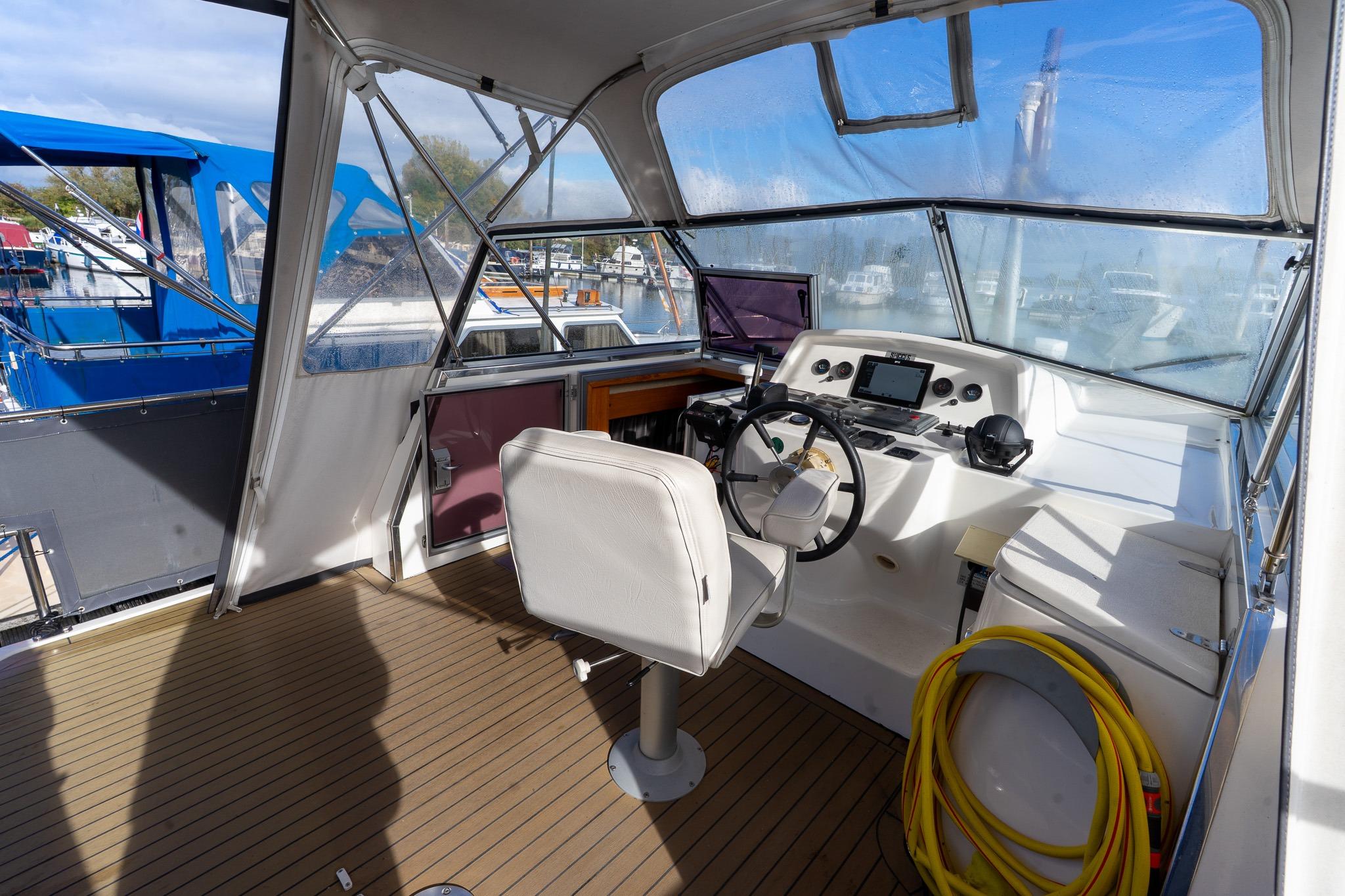 Marco 990 — foto 4 van 40