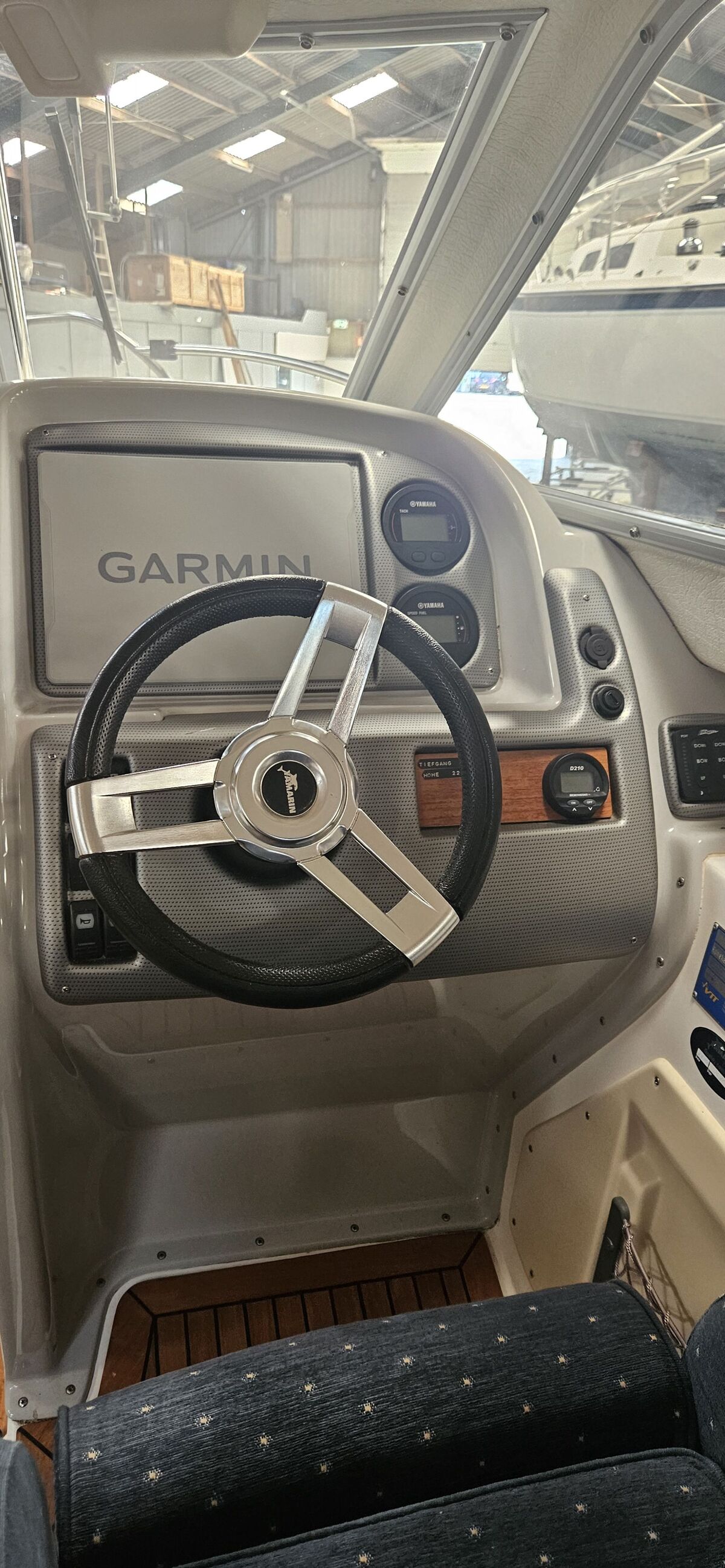 Yamarin 68C — foto 3 van 21
