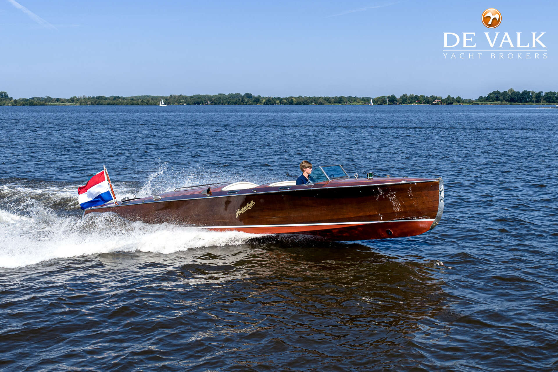 Hacker-Craft Triple Cockpit Runabout — foto 13 van 33