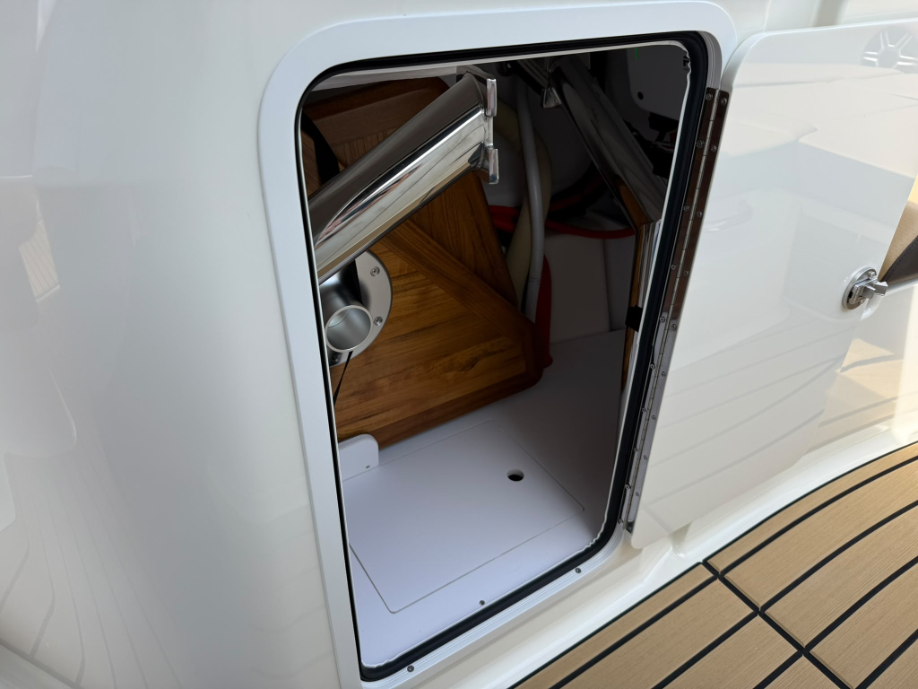 Sea Ray SDX 230 — foto 33 van 50