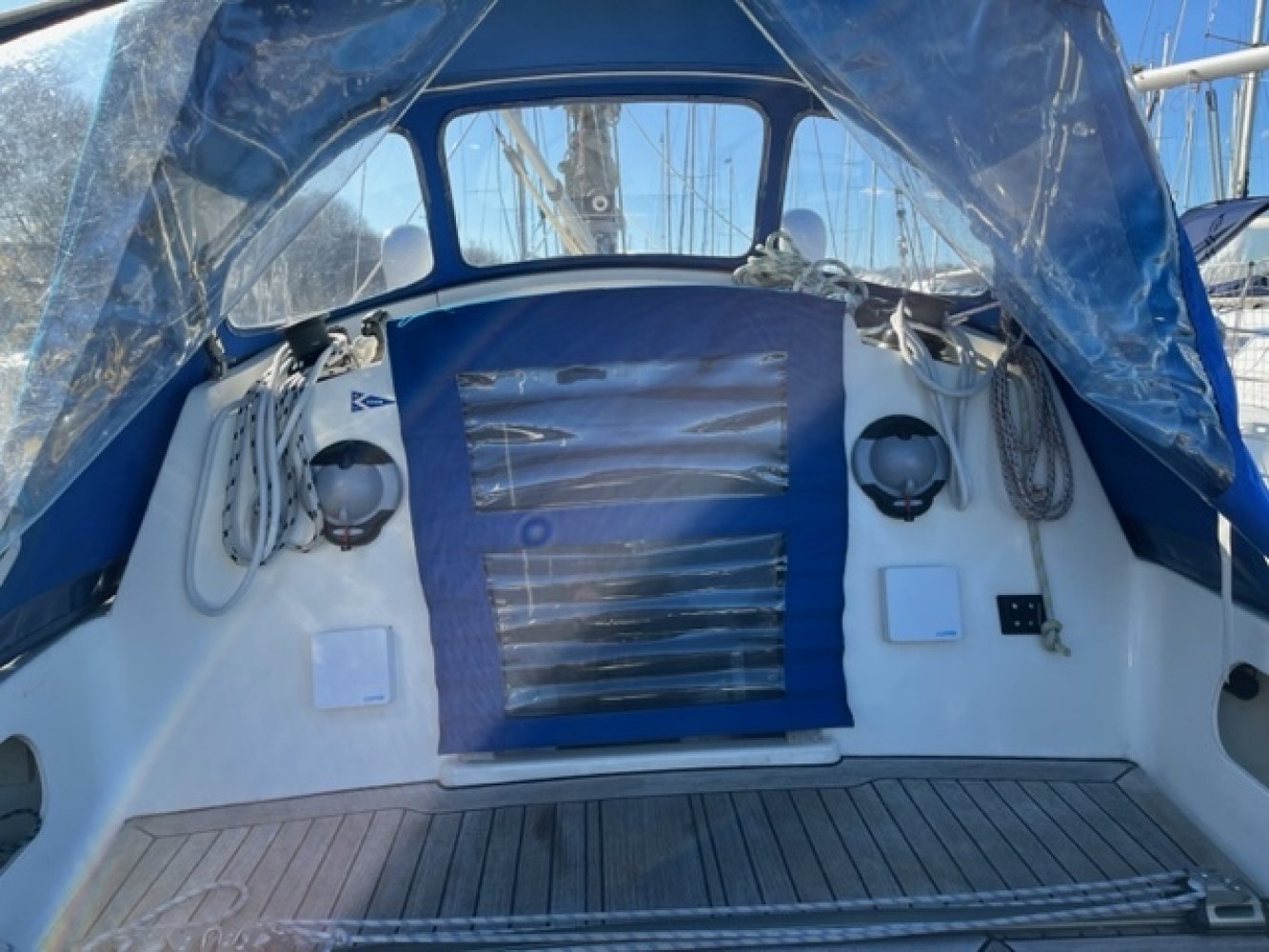 2021 Vancouver - Sailing Yacht - GRP (Polyester) - 1978 - € 29.500 — foto 7 van 11