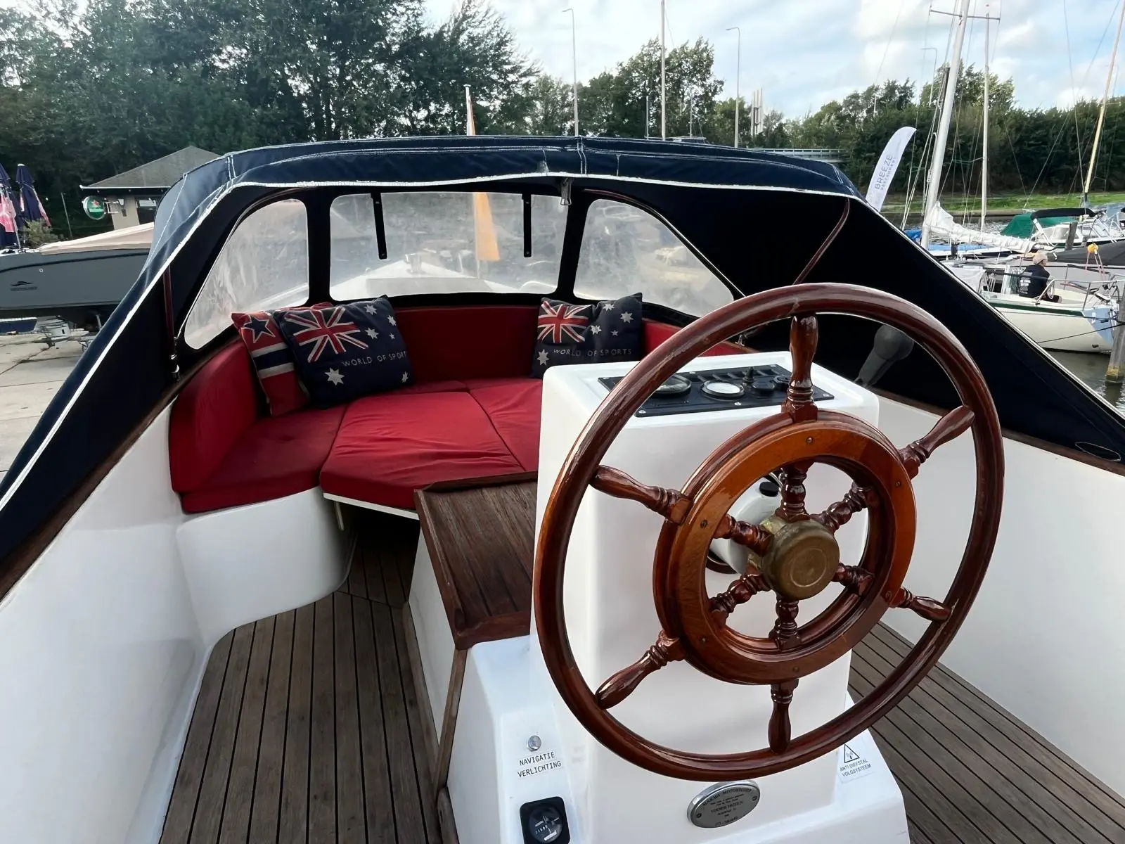 Makma pecheur Yanmar 29pk koopje weg is weg €14.950,- — foto 14 van 26