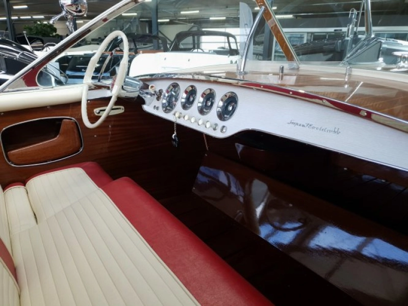Riva Super Florida — foto 4 van 12