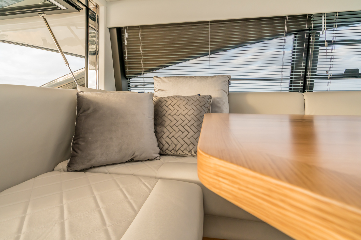 Fairline Targa 45 GT — foto 76 van 139