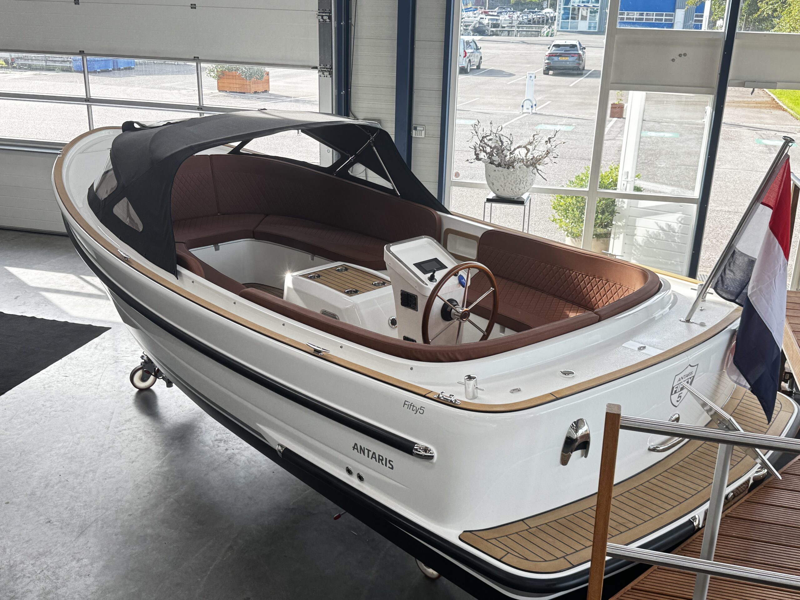 Antaris Fifty 5 Elektro — foto 11 van 11