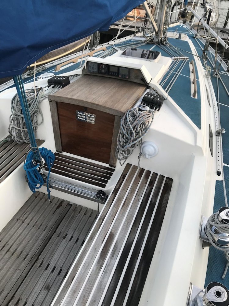 Bianca - Sailing Yacht - GRP (Polyester) - 1990 - € 19.900 — foto 10 van 11