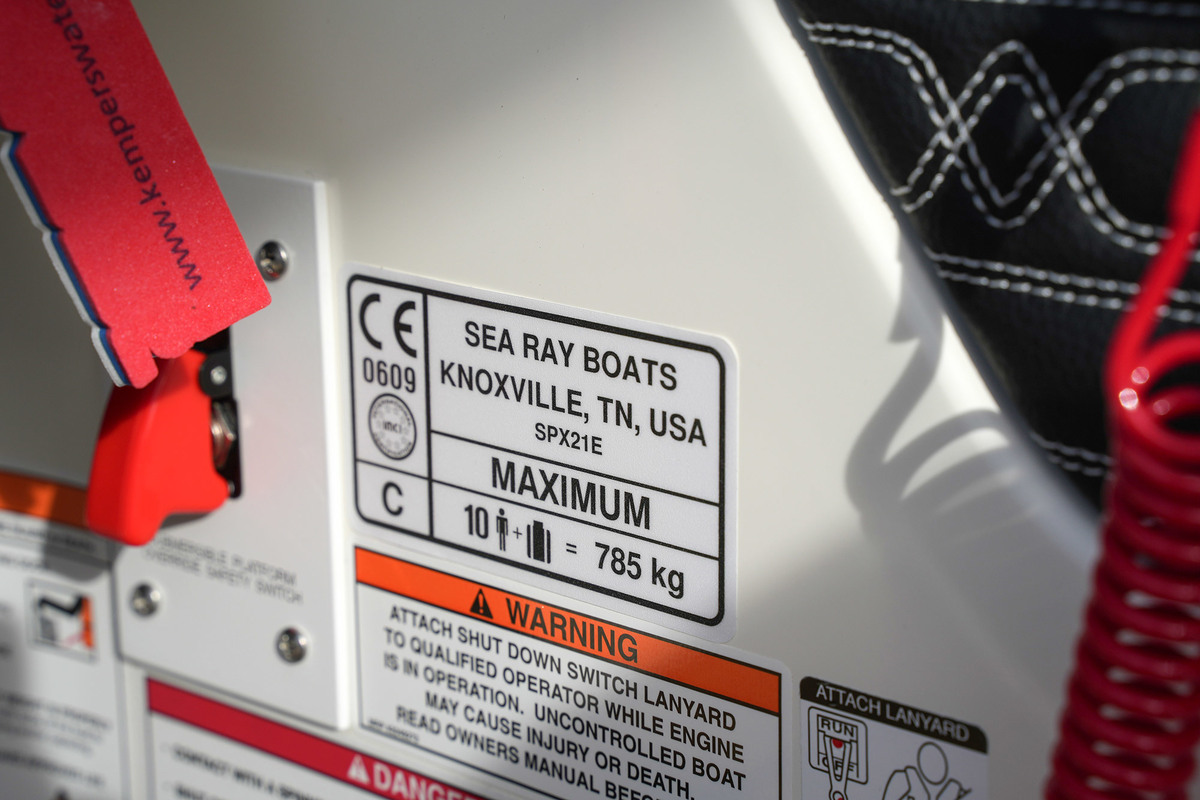 Sea Ray SPX 210 — foto 45 van 56