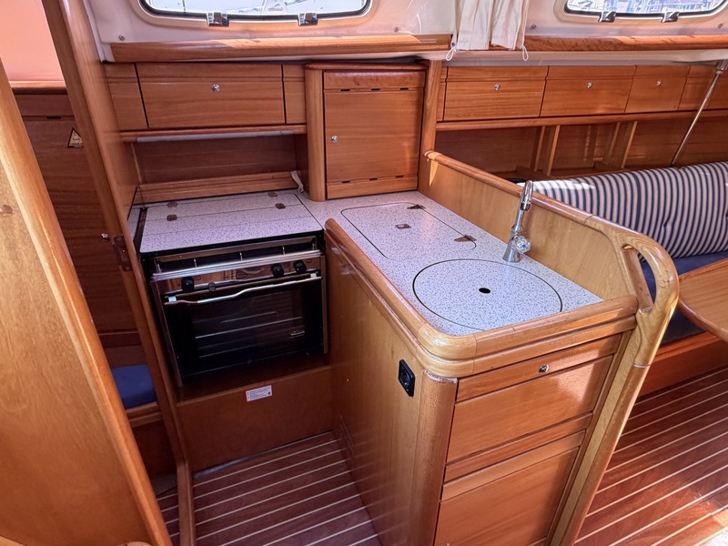 Bavaria 30 Cruiser — foto 3 van 39