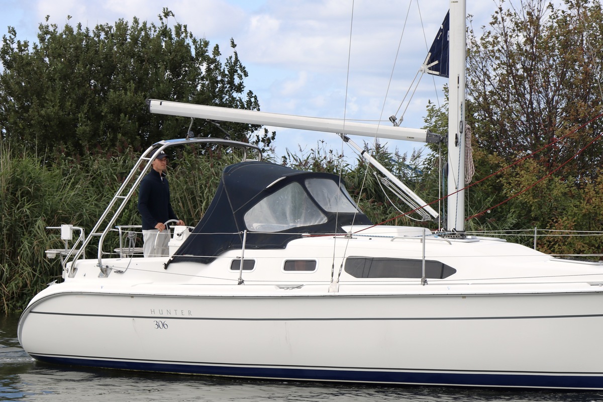 Hunter 306 — foto 56 van 66