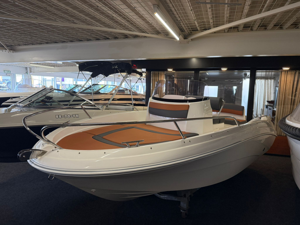 AM Yacht 520 Open — foto 2 van 10