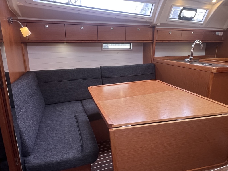 Bavaria Cruiser 37-3 — foto 10 van 49
