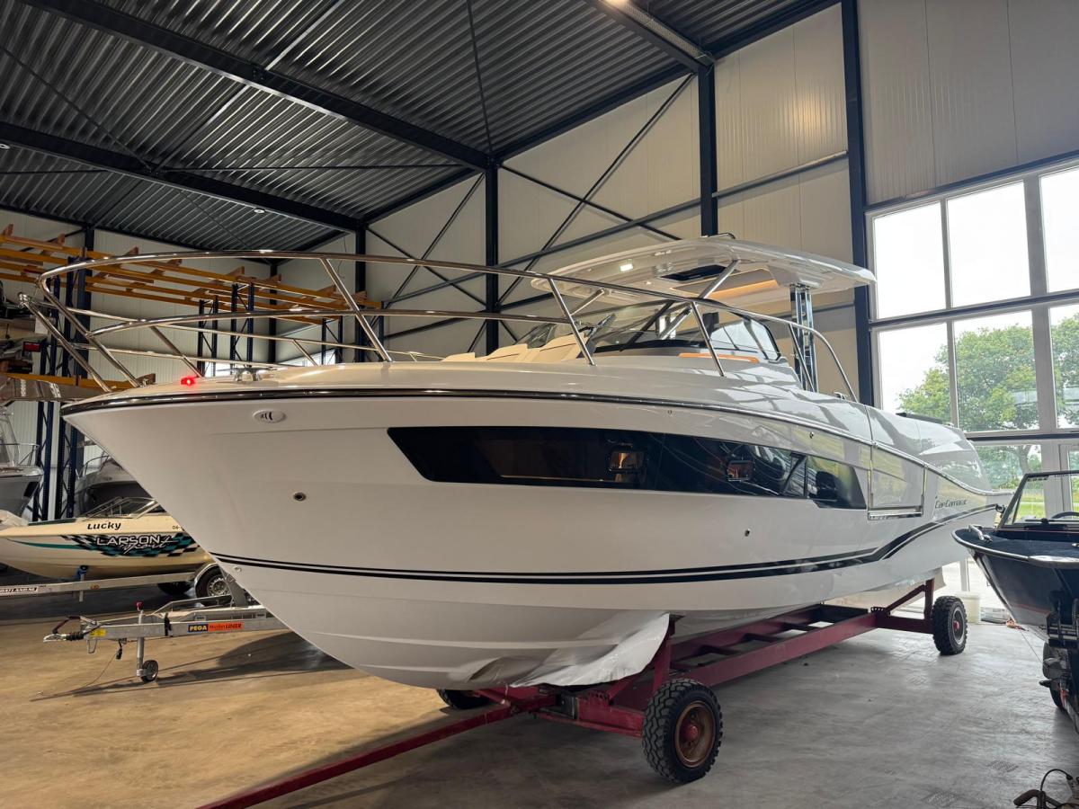 Jeanneau Cap Camarat 10.5 WA S2 op voorraad. Dit schip is aanwezig op de yamaha stand van hiswa te water 2026. — foto 9 van 35