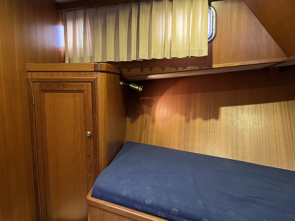 Blauwe Hand Trawler 1400 — foto 31 van 39