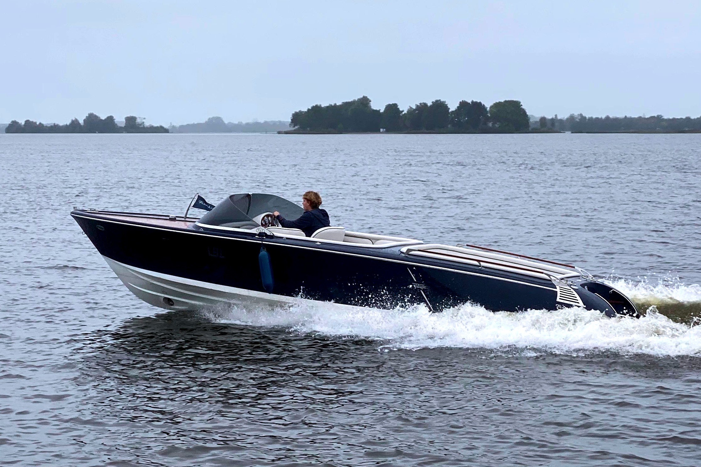 Frauscher 757 St. Tropez — foto 3 van 20