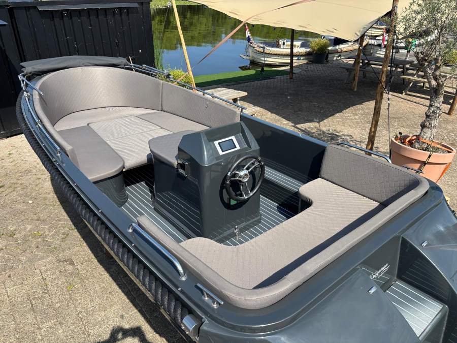Lifestyle  E tender 570 verkocht