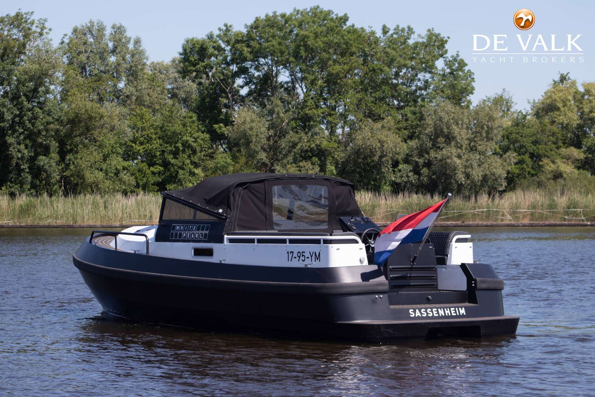 PLV Custom Build — foto 5 van 35