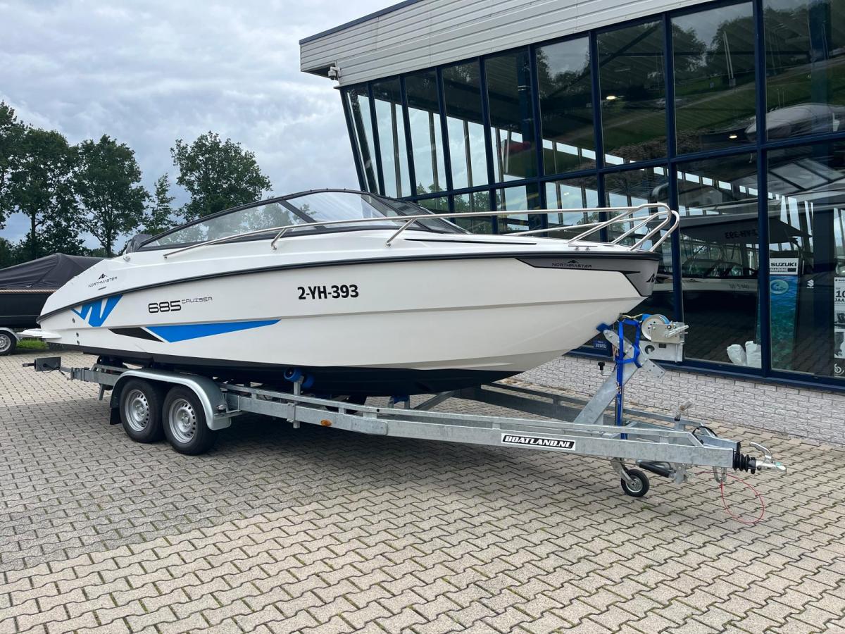 NorthMaster 685 Cruiser Cabin — foto 3 van 25