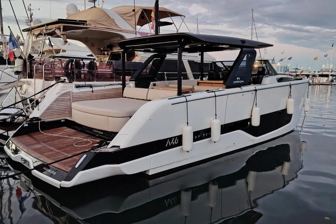 Cranchi A46 Luxury Tender — foto 3 van 21
