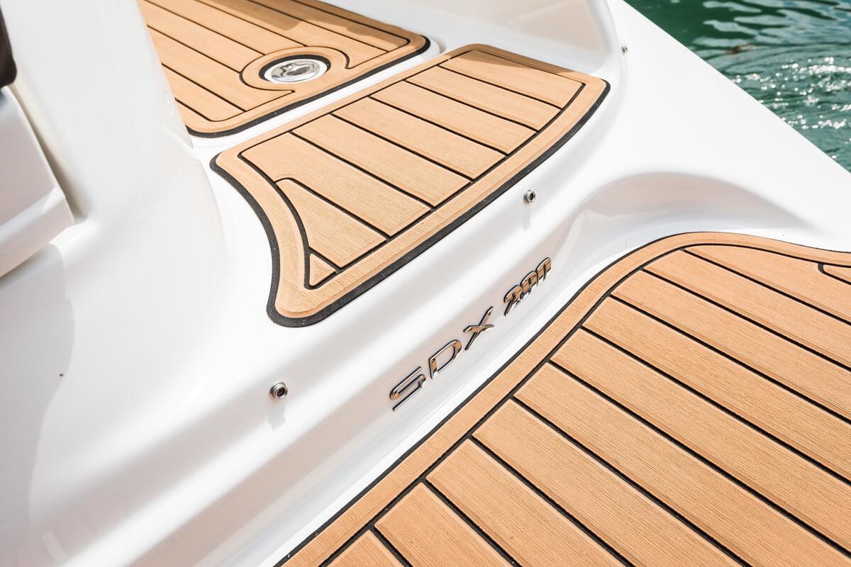 Sea Ray SDX 290 — foto 11 van 12