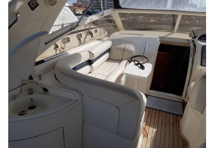 Princess V40 — foto 2 van 3