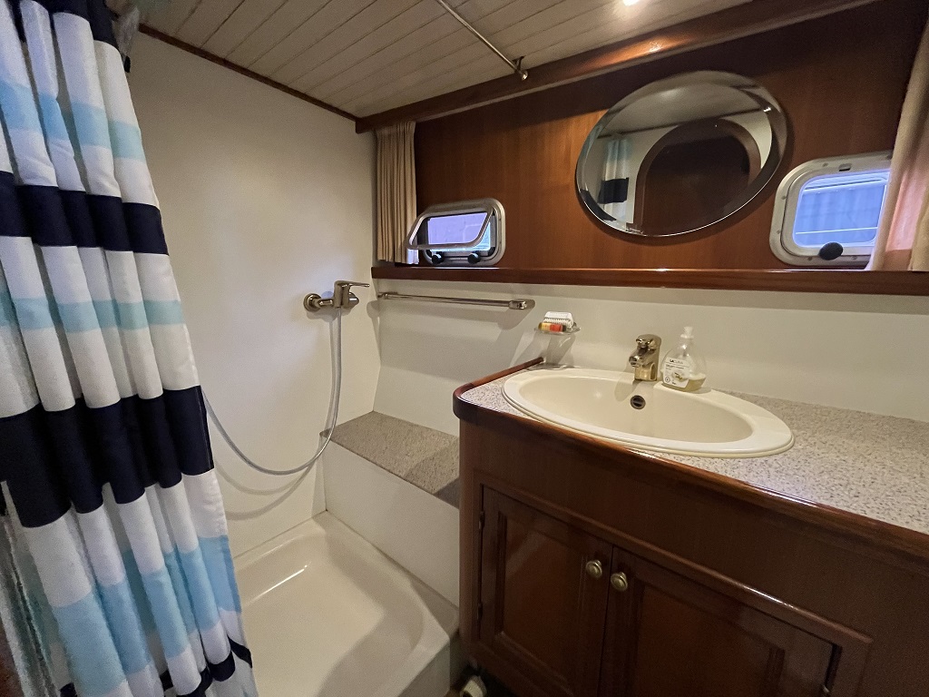 Blauwe Hand Trawler 1400 — foto 25 van 39