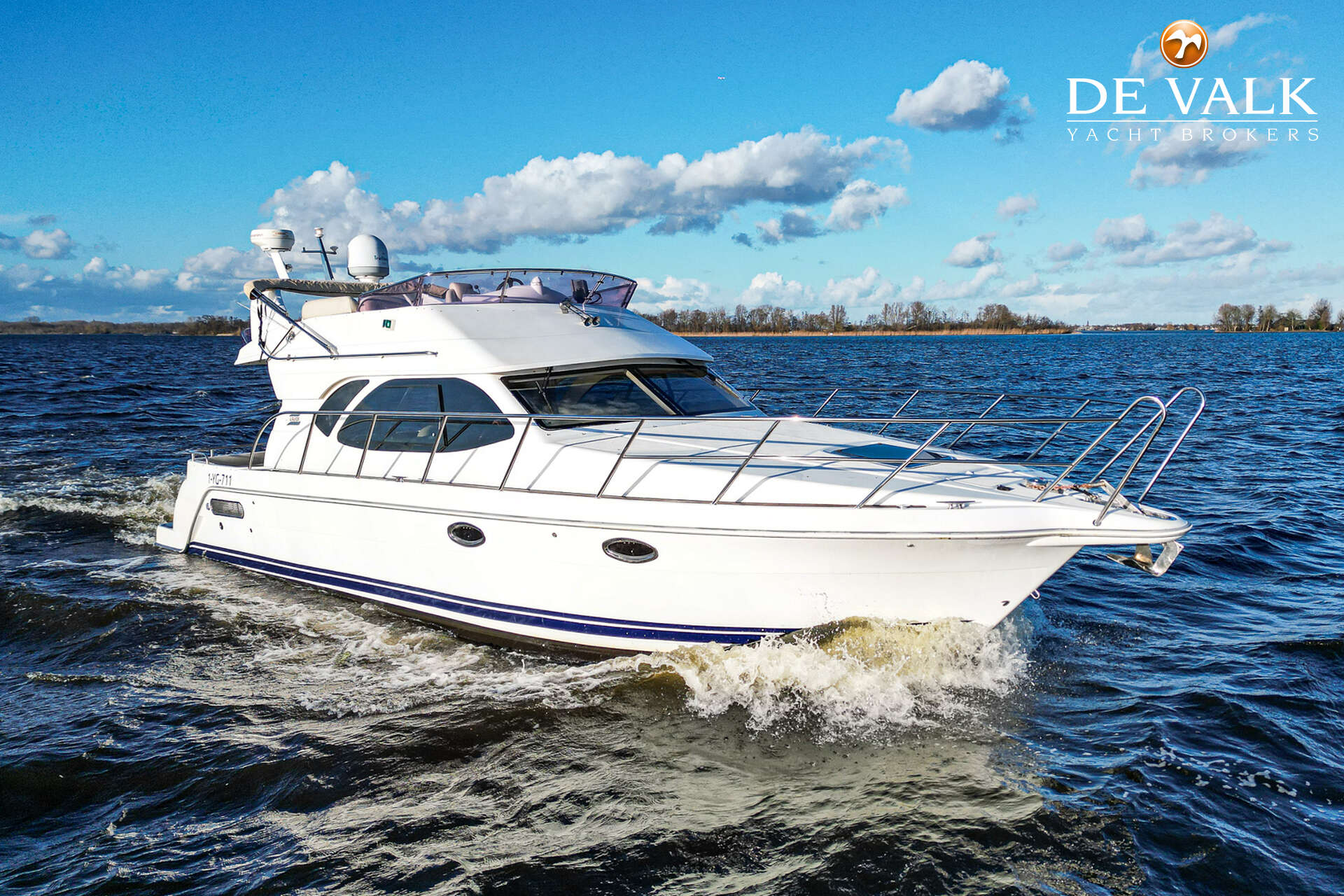 Galeon 380 Fly — foto 1 van 39