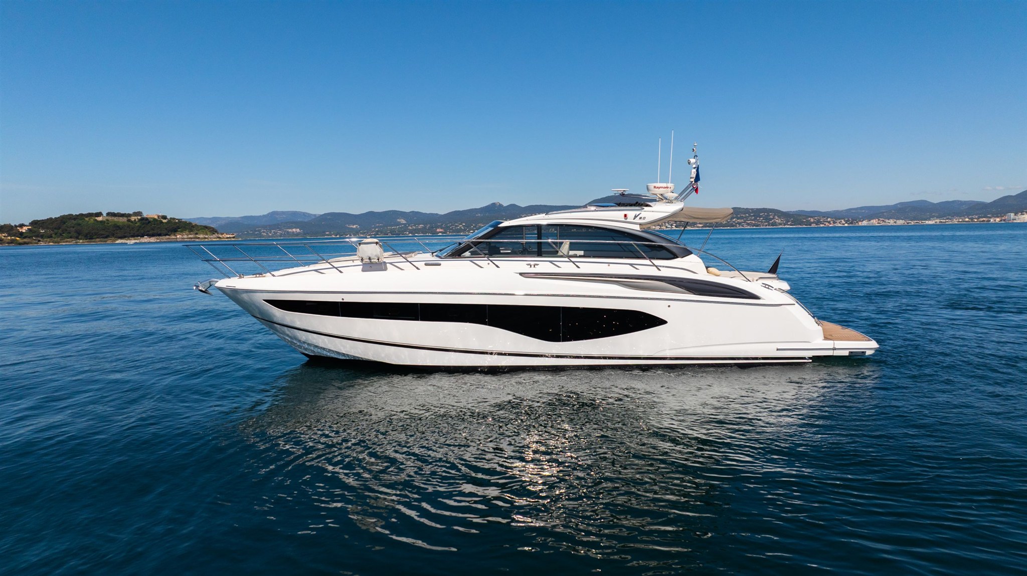 Princess V50 (2018) — foto 2 van 11