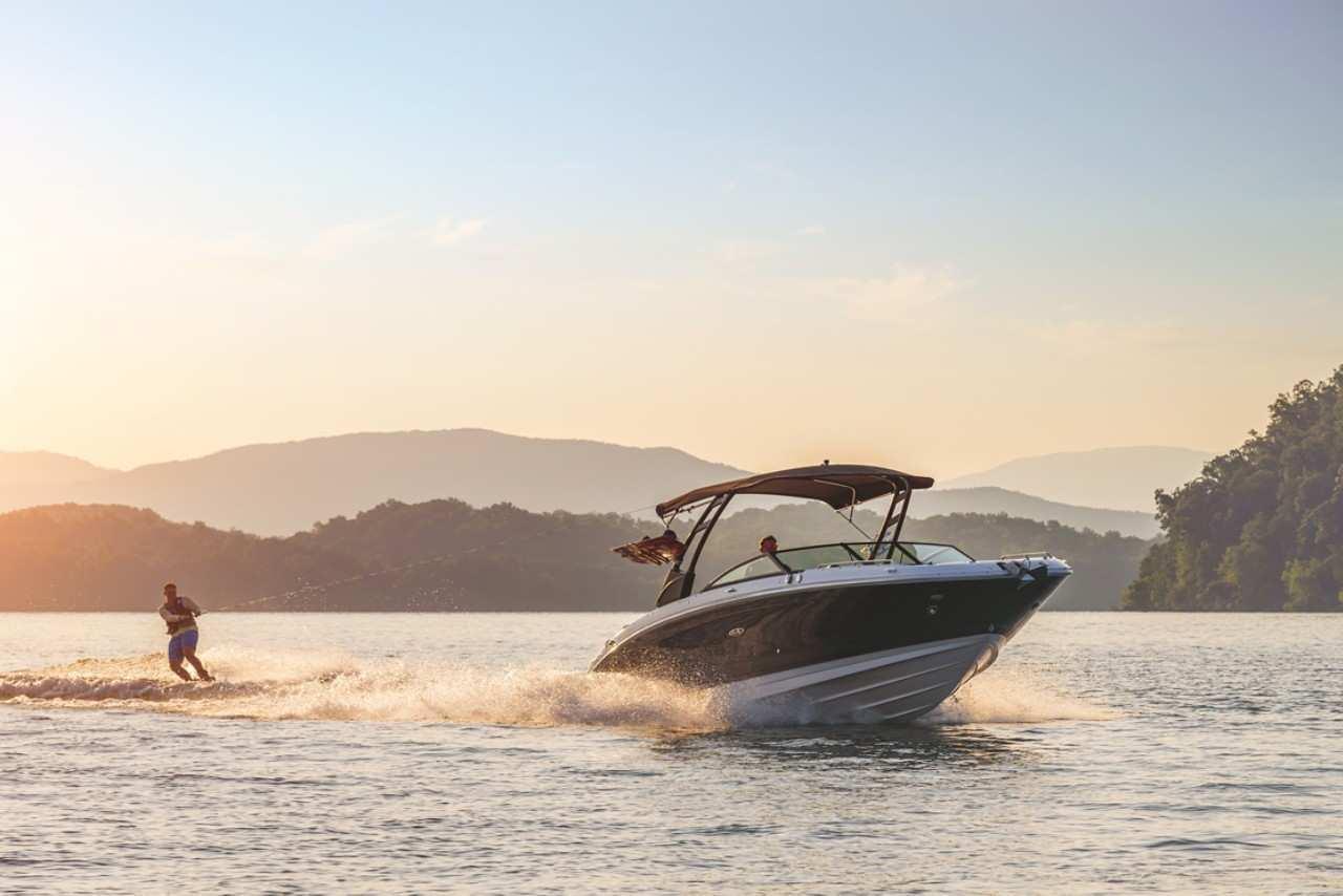 Sea Ray SDX 290 — foto 2 van 14