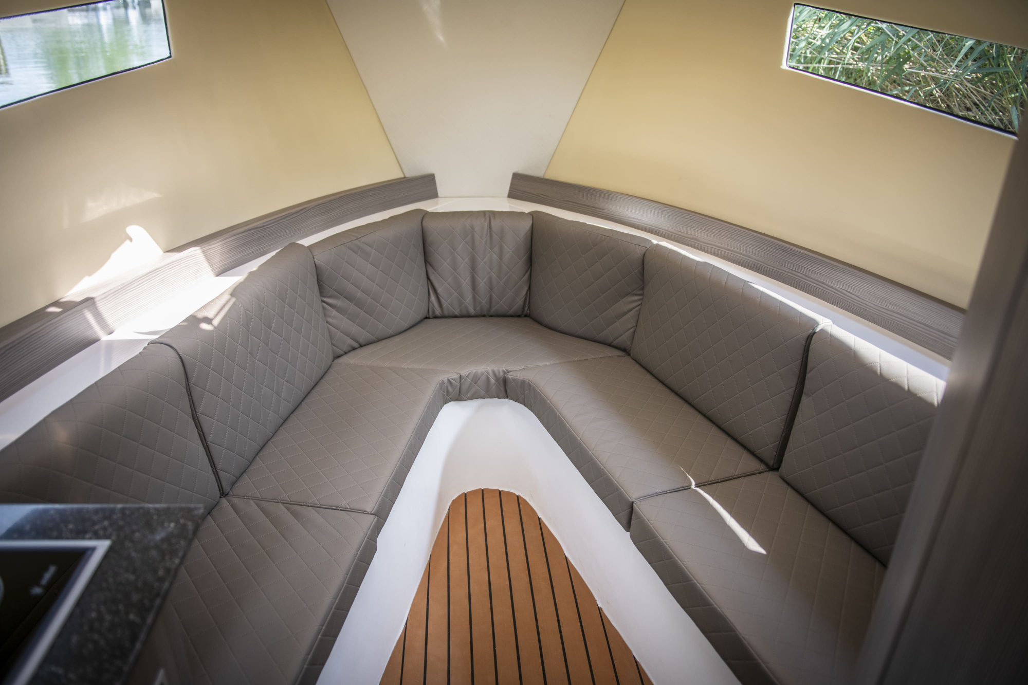 Maxima Boats 920 retro Cabin — foto 12 van 14