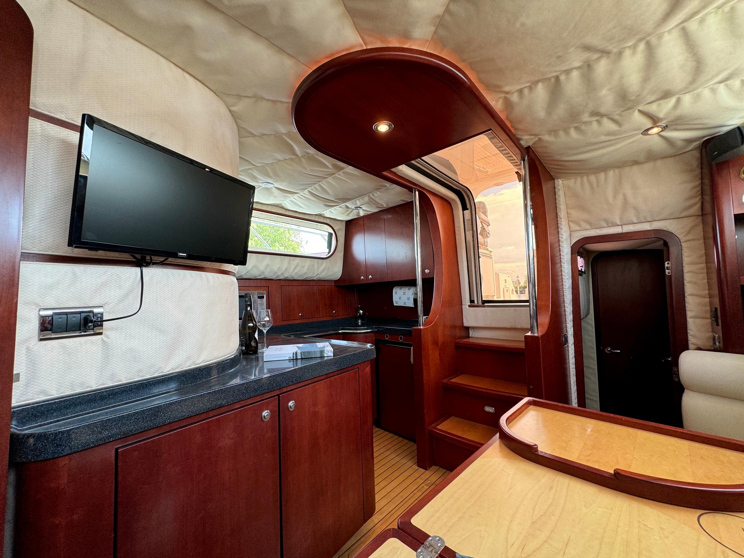 Chris-Craft Roamer 40 Lobster — foto 27 van 67