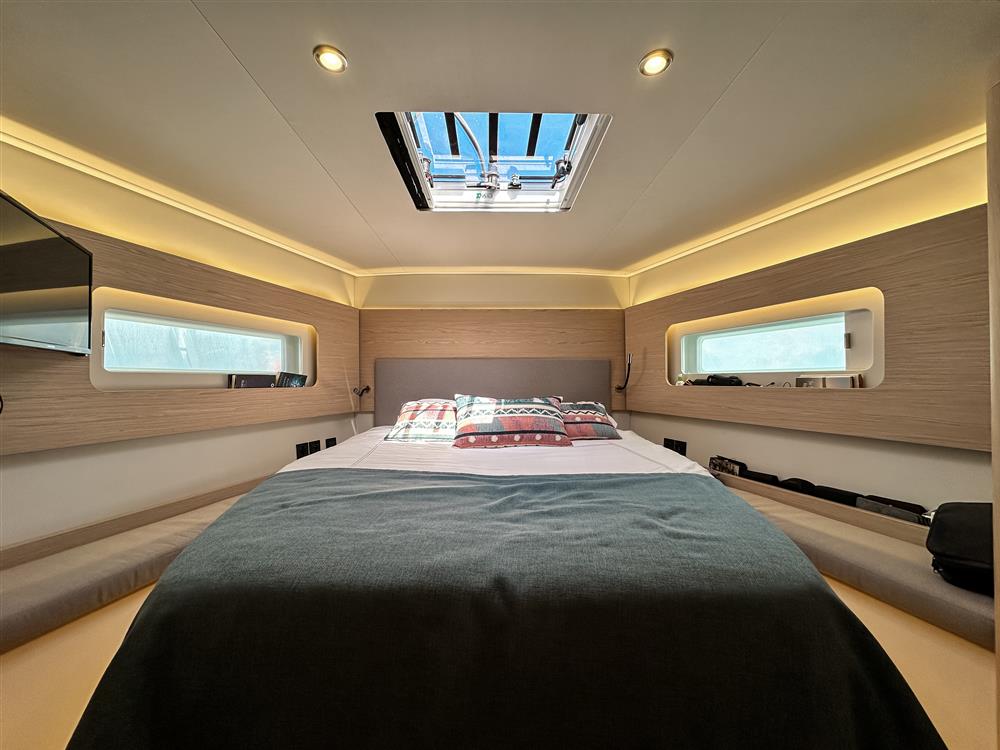 Beneteau First 53 — foto 9 van 14