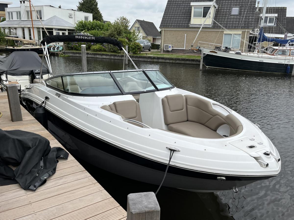 Rinker 23QX — foto 3 van 26