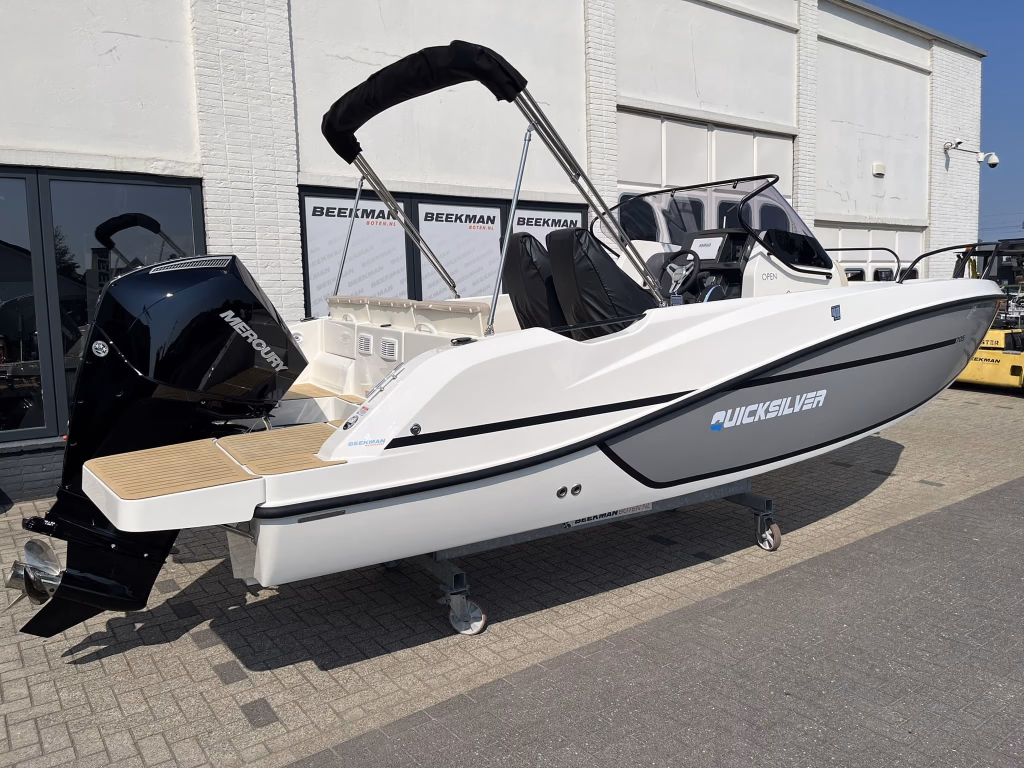 Quicksilver 705 Open — foto 3 van 31