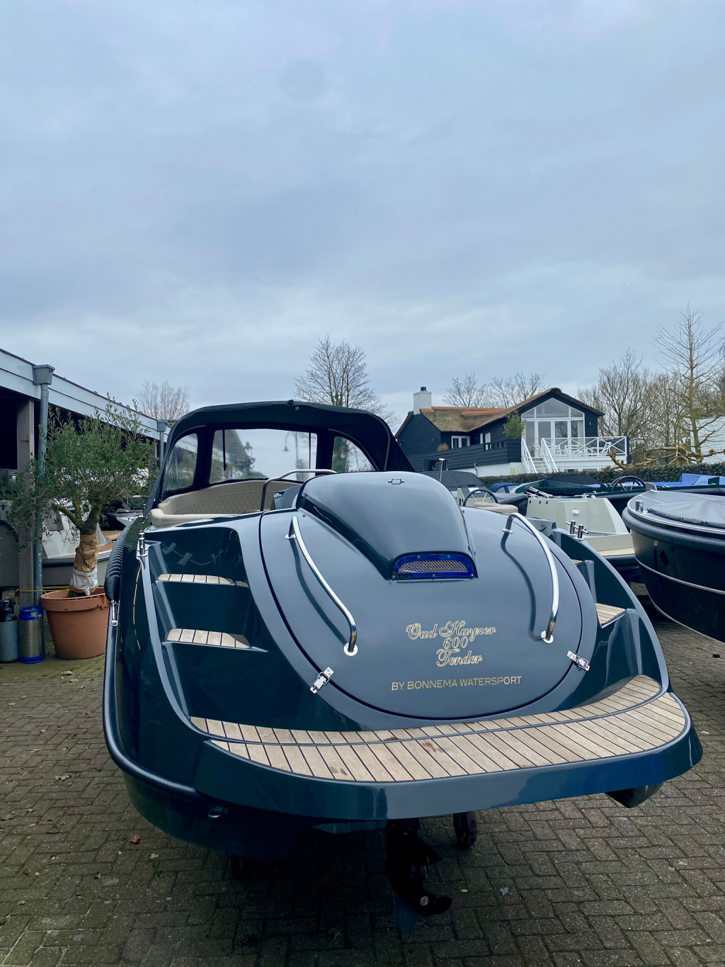Oud Huijzer 600 Tender — foto 15 van 16