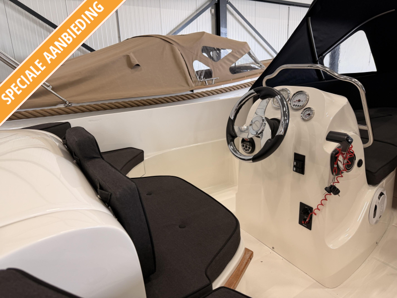 Oud Huijzer 568 Tender + 60pk Suzuki — foto 11 van 12