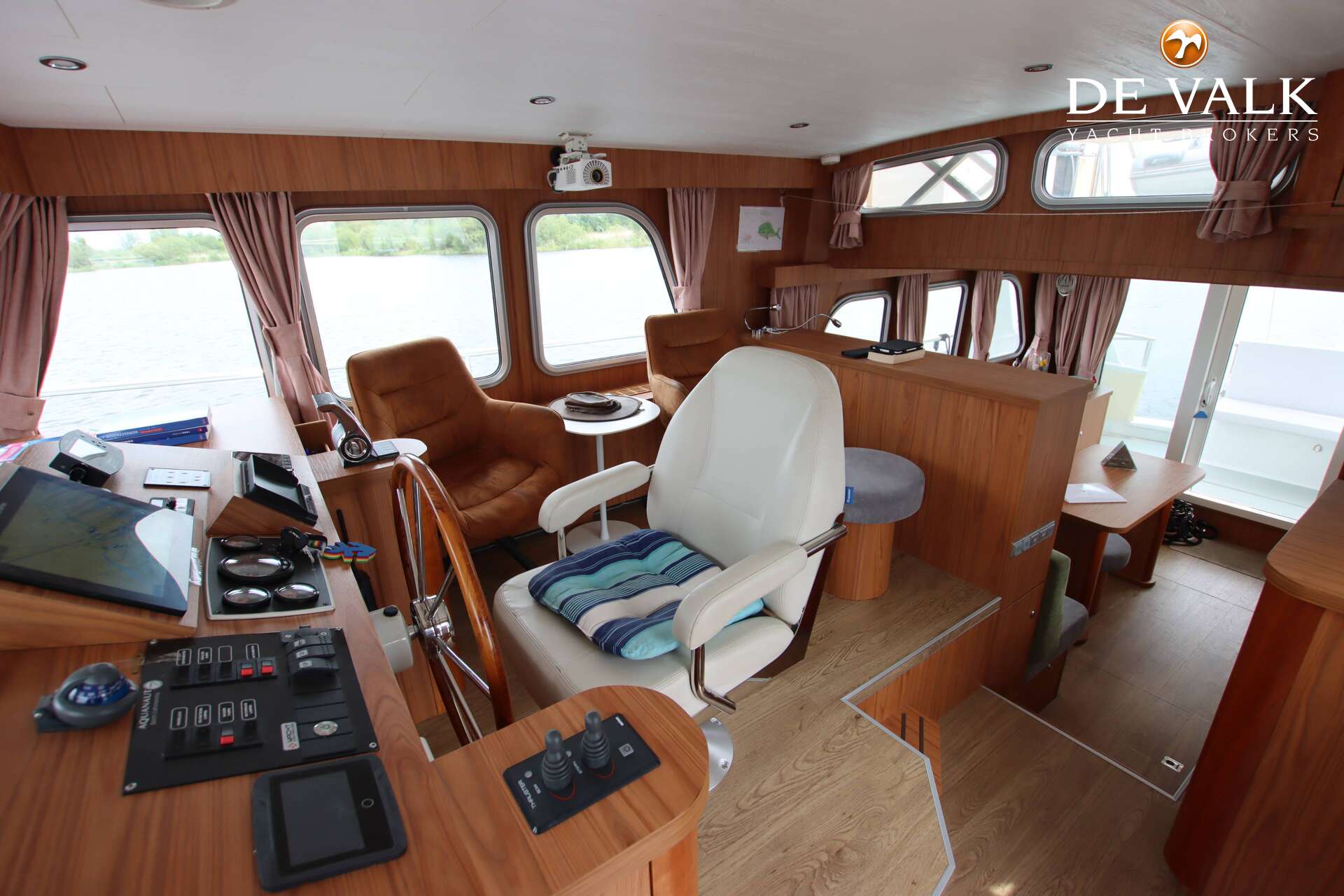 Aquanaut European Voyager 1300 — foto 27 van 38