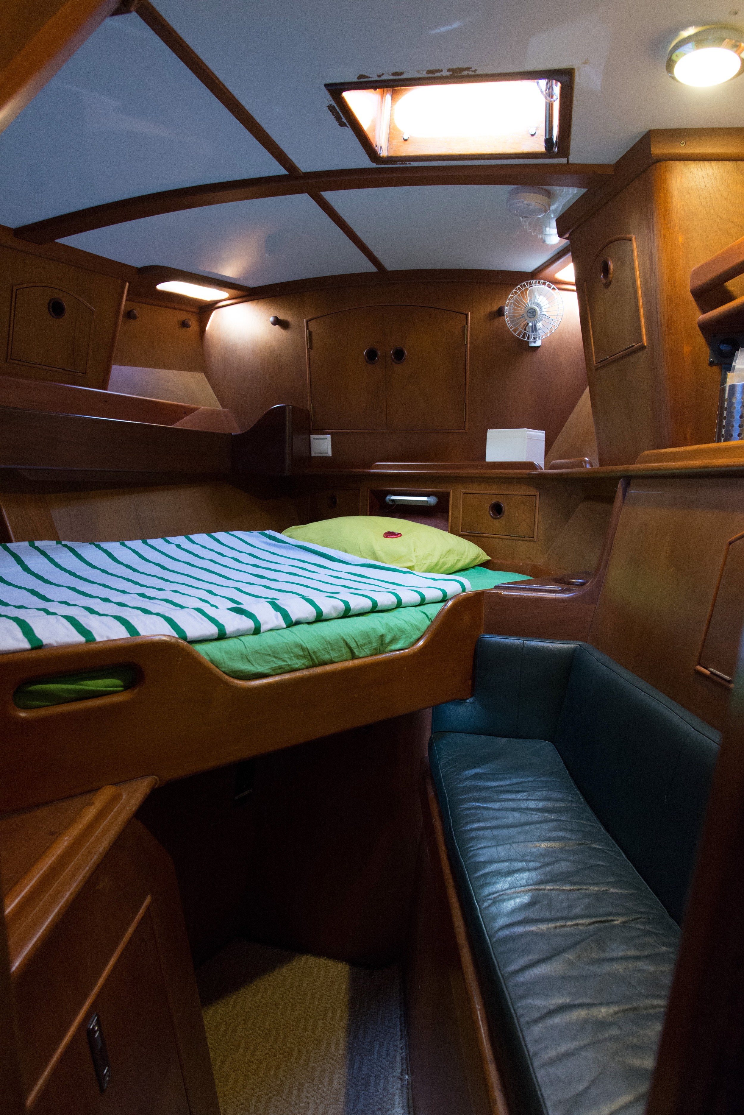 One- Off Yacht Custom Build — foto 12 van 32
