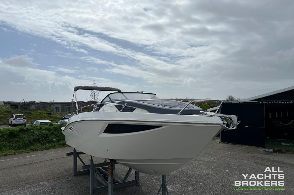 Cranchi Endurance E30 — foto 4 van 12