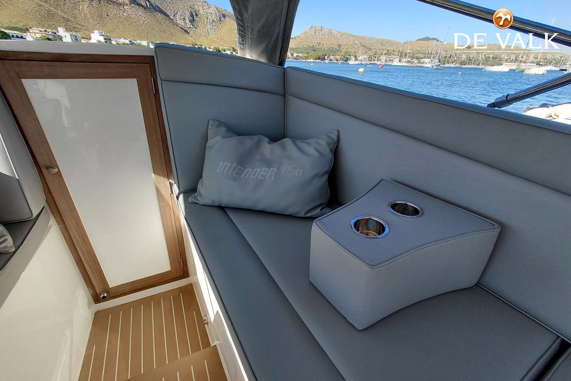 Interboat Intender 850 — foto 16 van 20