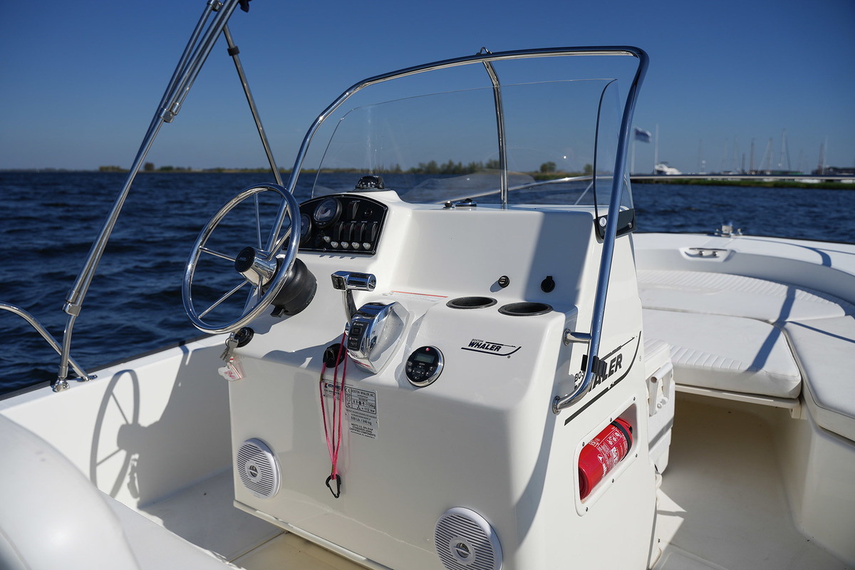 Boston Whaler 190 Montauk — foto 26 van 38