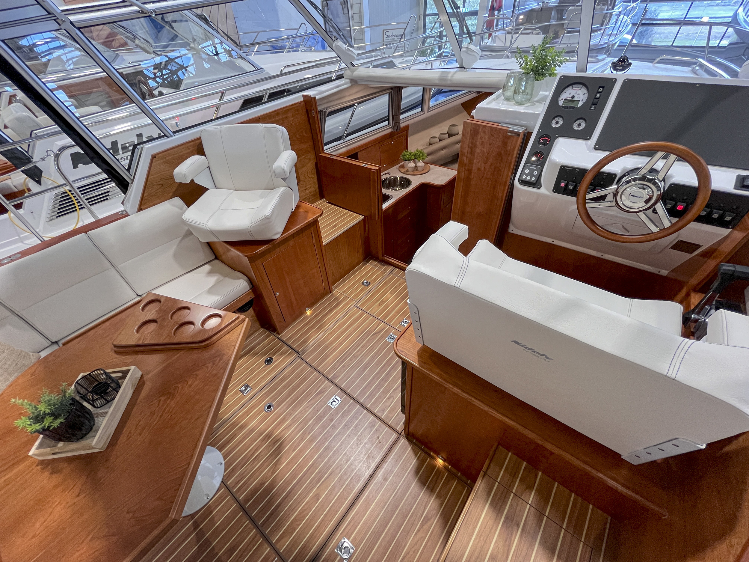 Nidelv 950 S-line — foto 4 van 65