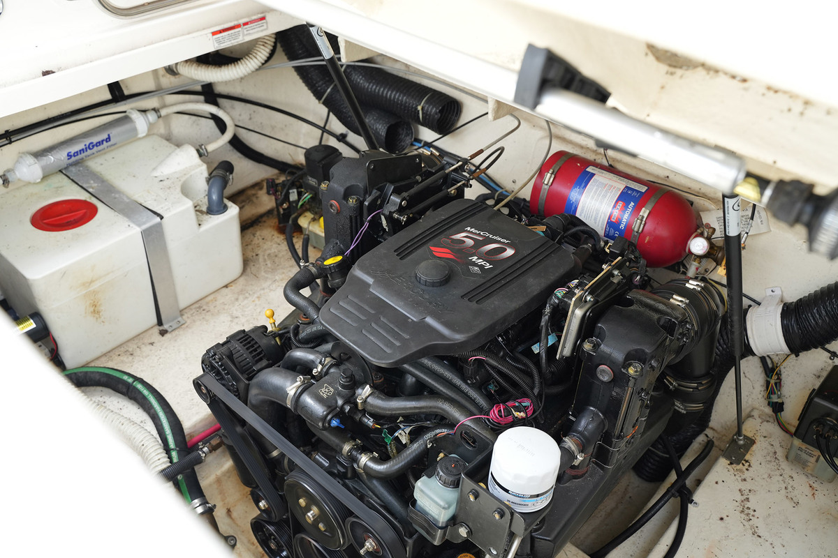 Sea Ray 255 Sundancer — foto 46 van 53