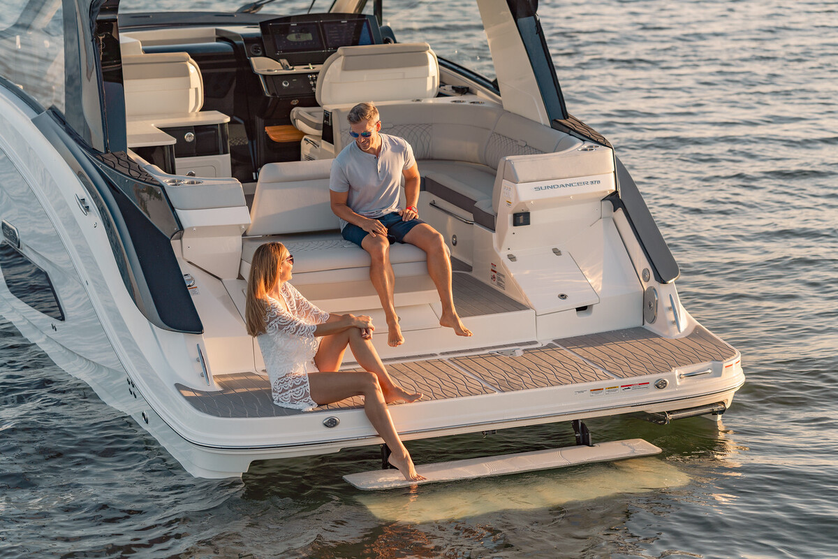 Sea Ray Sundancer 370 — foto 33 van 64