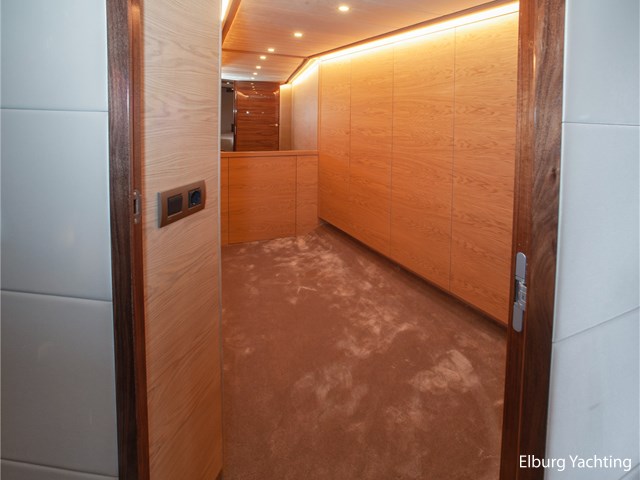Van den Hoven Executive 2100 — foto 9 van 45