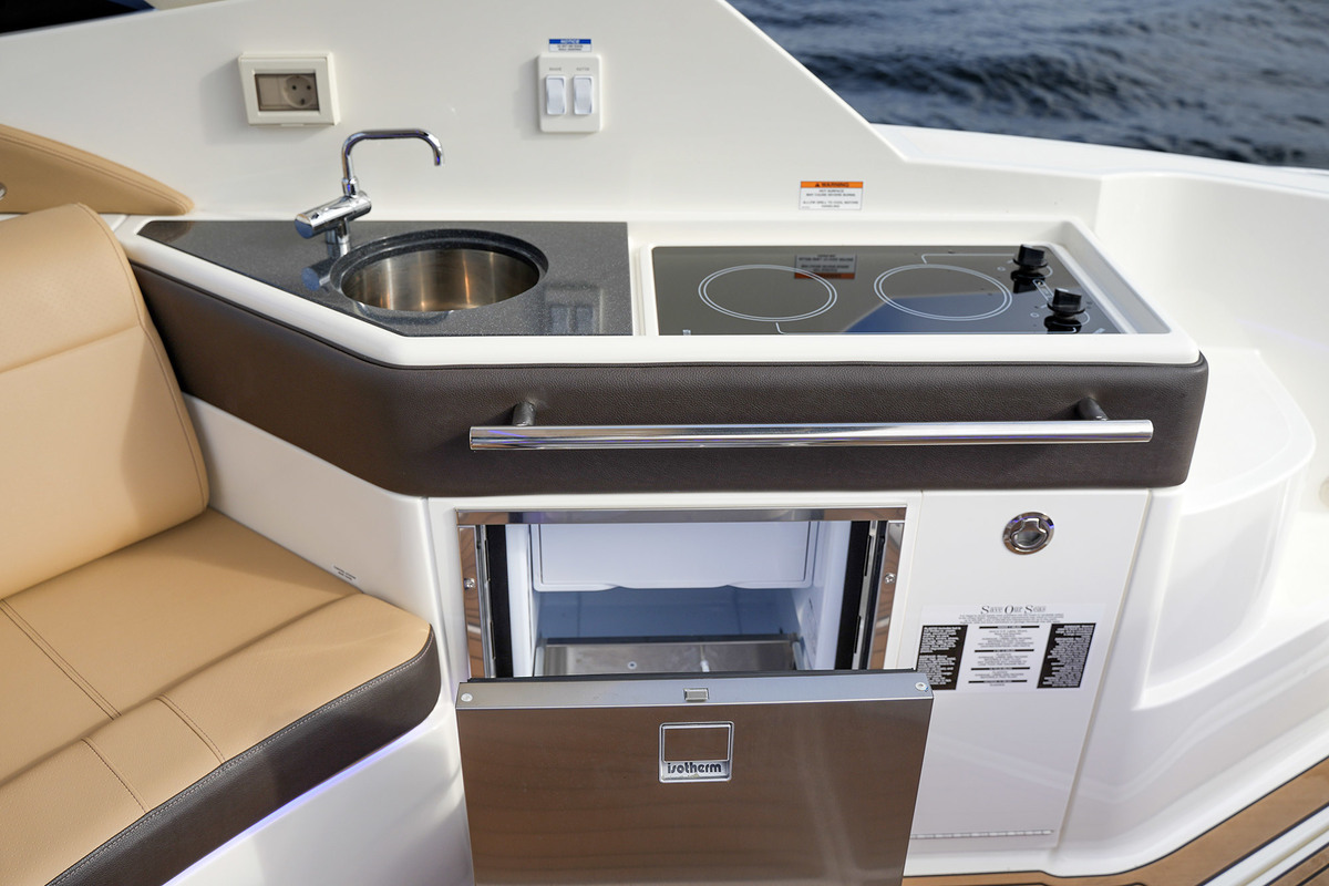 Sea Ray Sundancer 320 — foto 46 van 80