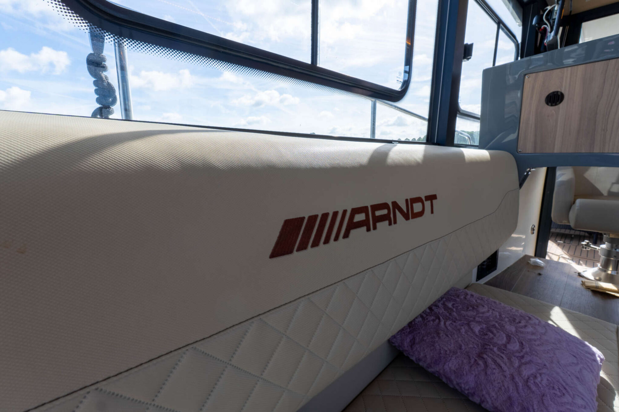 Cobra Yachts Futura 40 Grand Horizon — foto 11 van 55