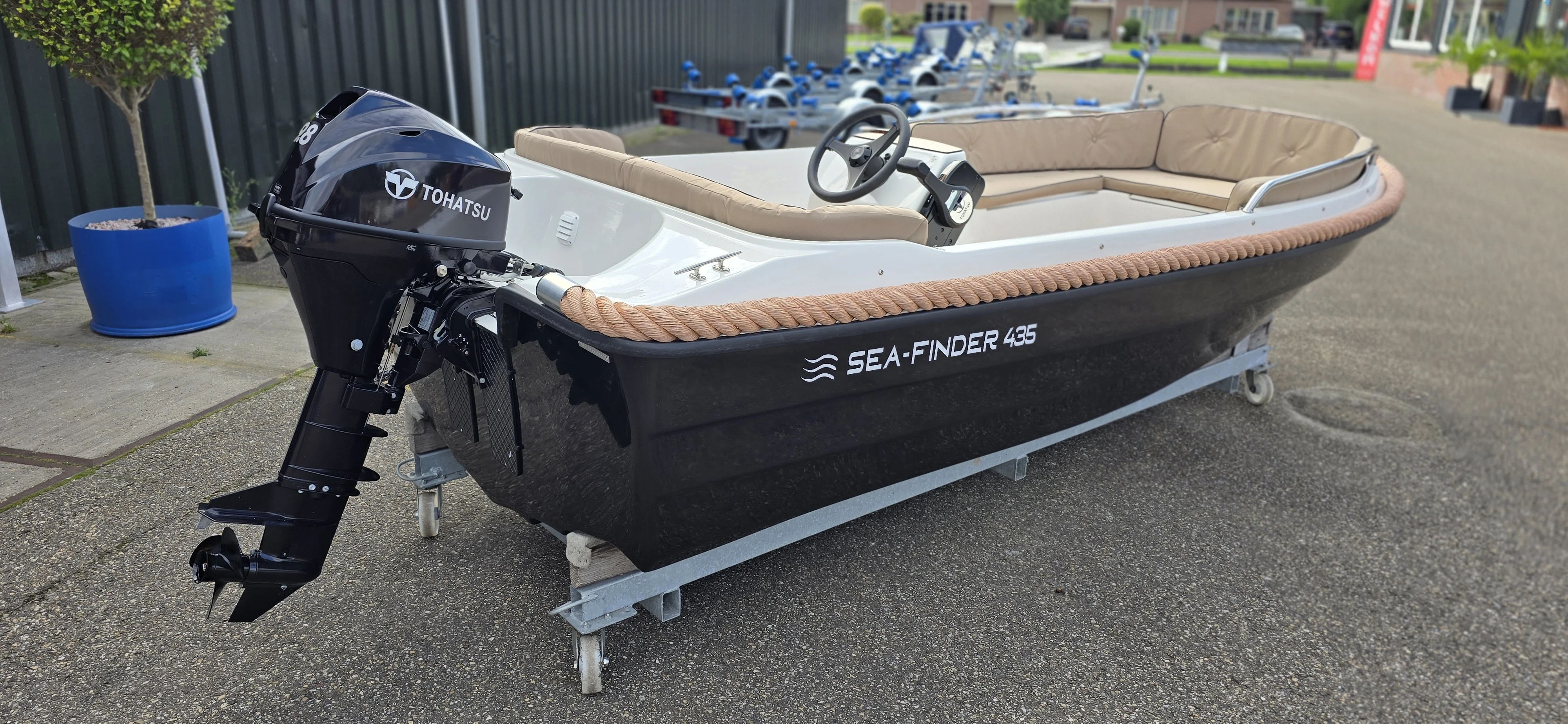 sea-finder de luxe met 9.8 pk tohatsu en teaklook vloer en kabelaring – WS Vertrouwen — foto 2 van 12
